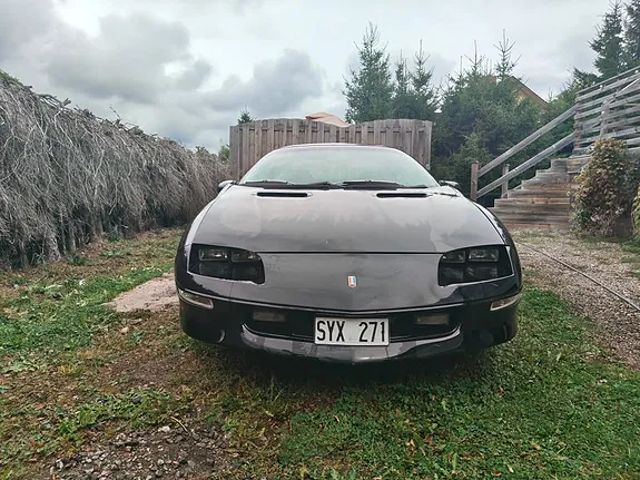 Chevrolet Camaro 1993 photo 2