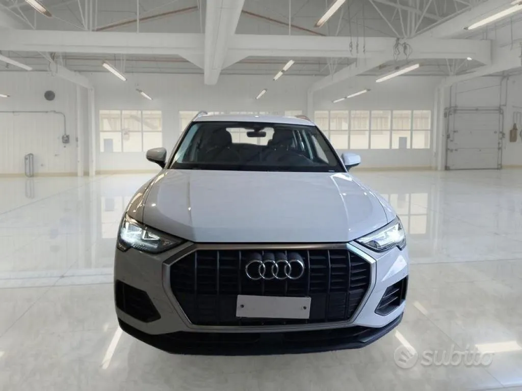 Audi Q3 2022 photo 3