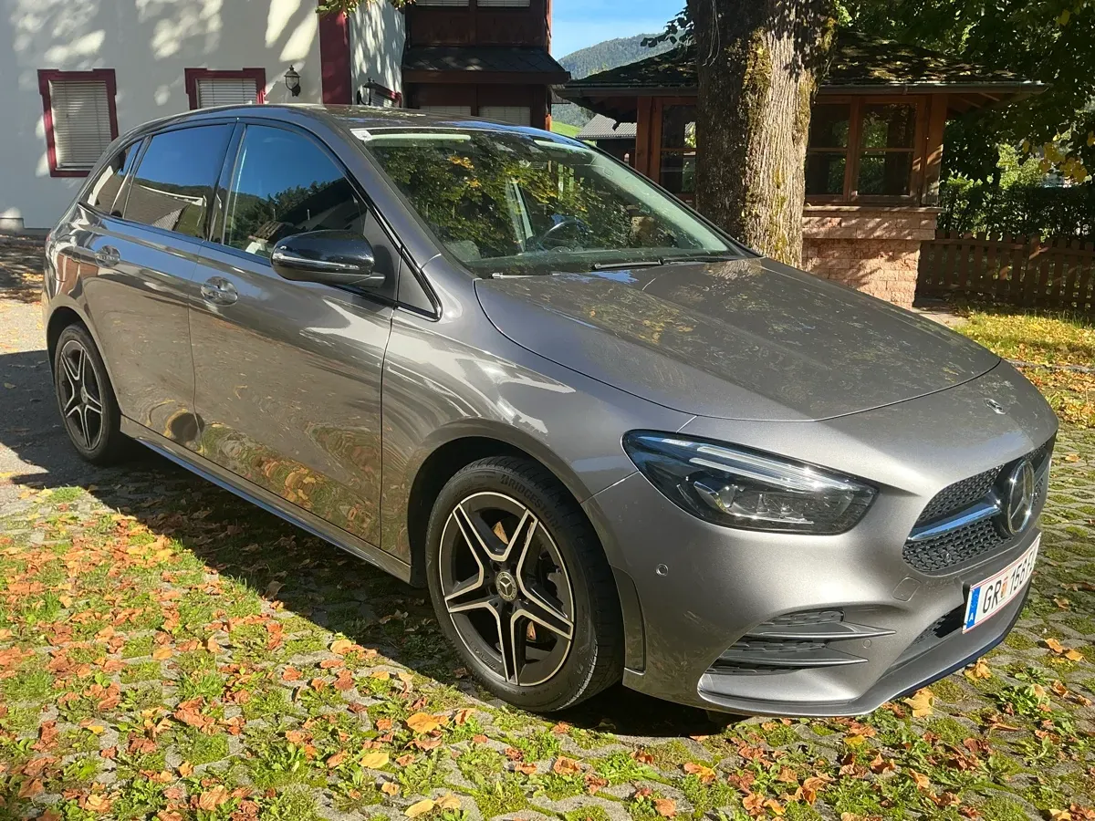 Mercedes-Benz B-Class 2022 photo 3