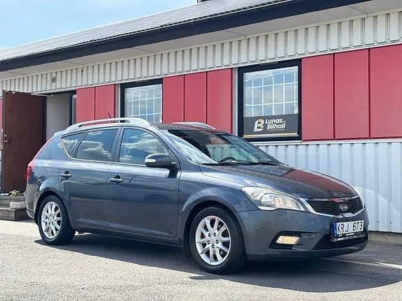 Kia Ceed 2010 photo 5