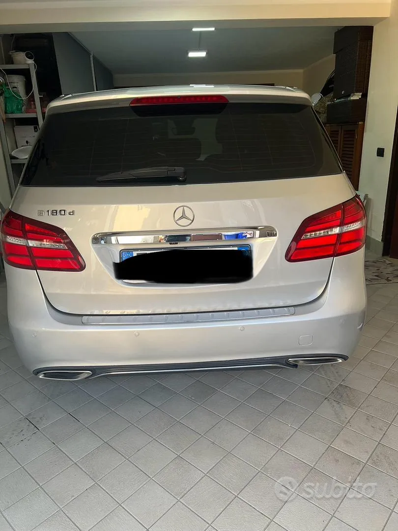Mercedes-Benz B 180 2018 photo 5