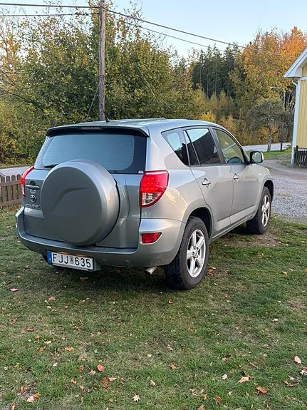 Toyota Rav4 2007 photo 3