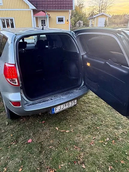 Toyota Rav4 2007 photo 5