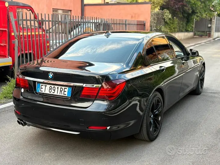 BMW 730D 2009 photo 4