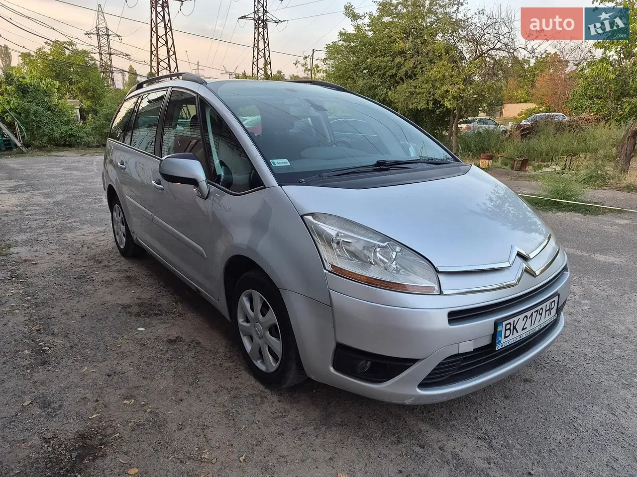 Citroen C4 Picasso 2008 photo 2