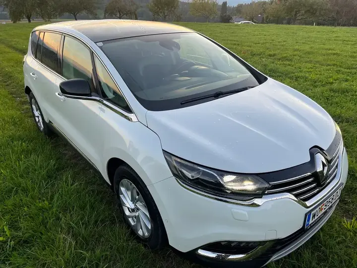 Renault Espace 2015 photo 2
