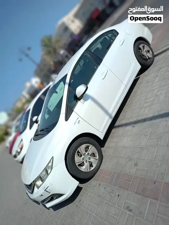 Honda Civic 2013 photo 4