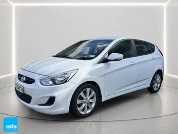 Hyundai Accent 2017 photo 4