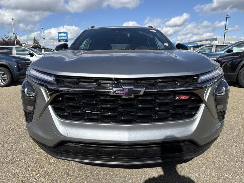 Chevrolet Trax 2026 photo 2