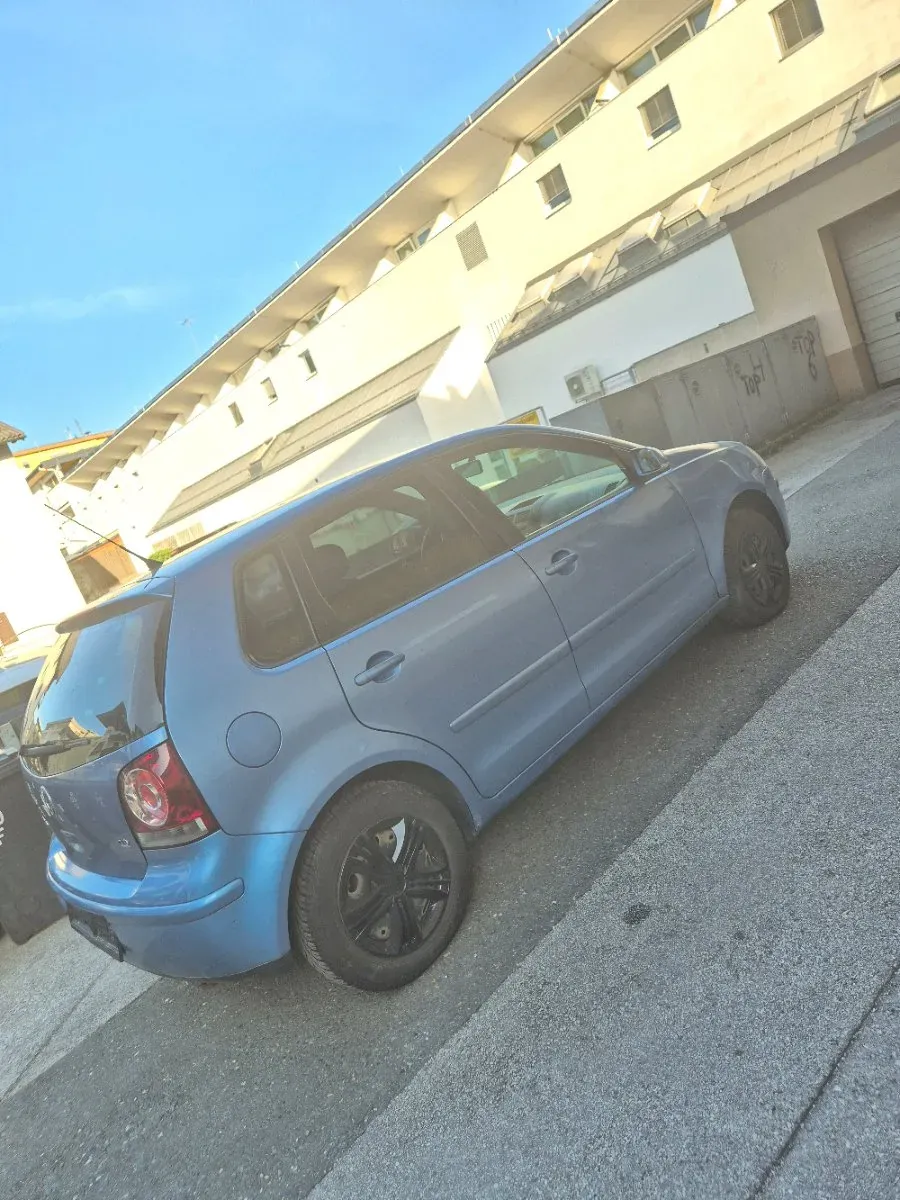 Volkswagen Polo 2006 photo 3
