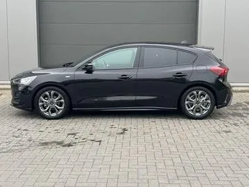 Ford Focus 2025 photo 2