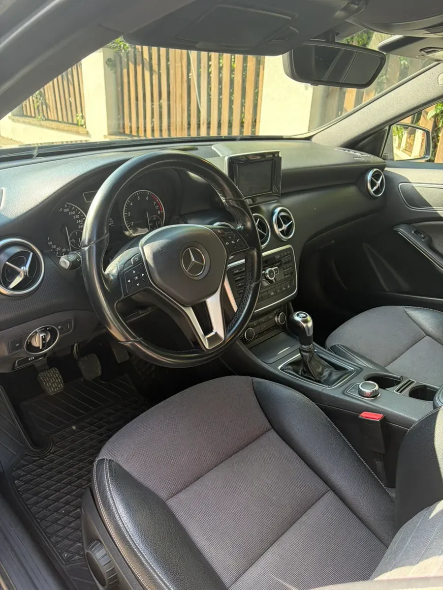 Mercedes-Benz A-Class 2014 photo 2