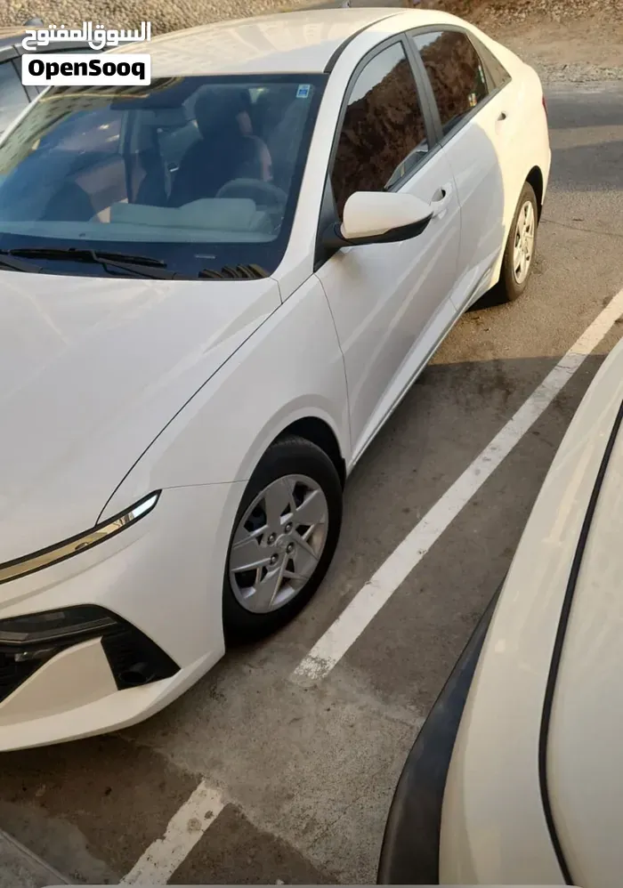 Hyundai Accent 2025 photo 3