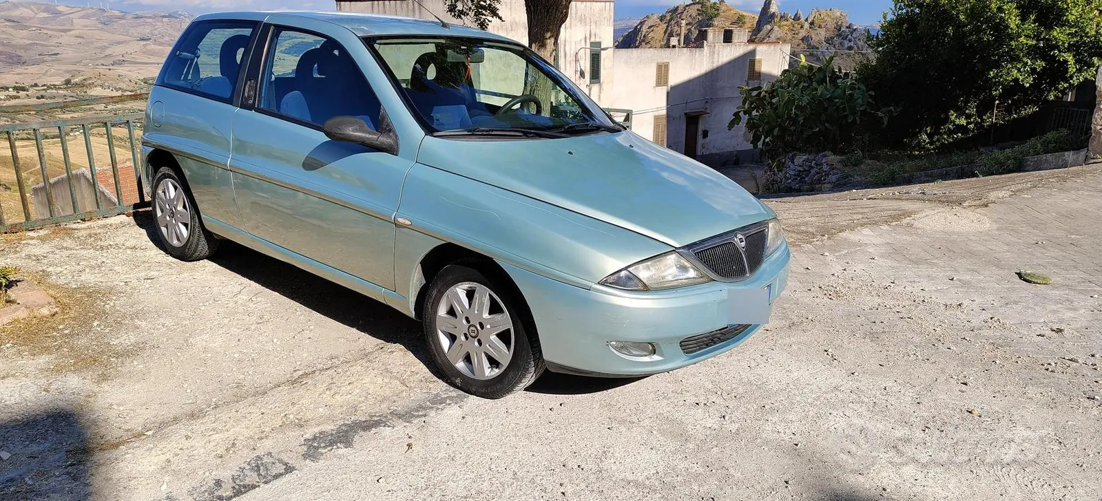 Lancia Ypsilon 2001 photo 3