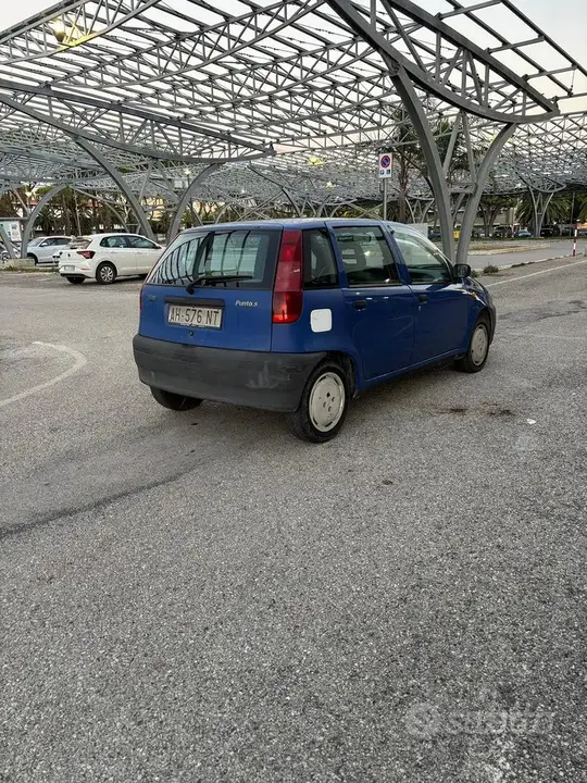 Fiat Punto 1996 photo 4