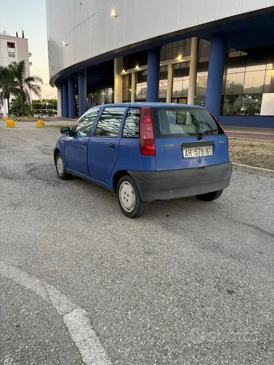 Fiat Punto 1996 photo 3