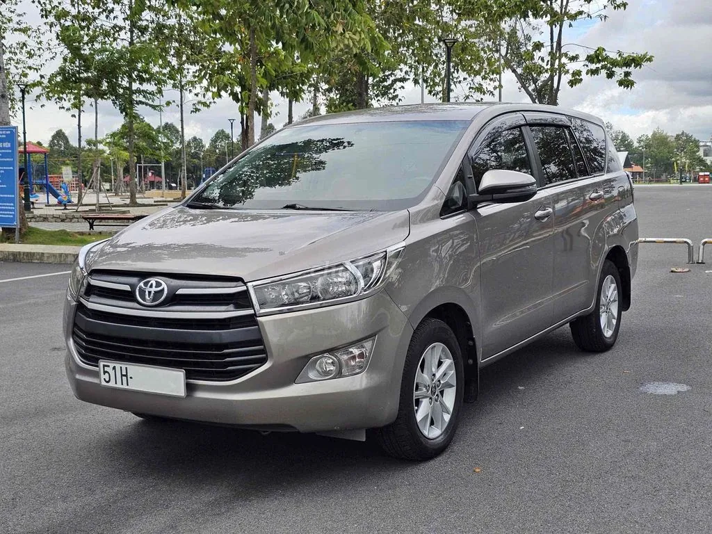 Toyota Innova 2019 photo 5