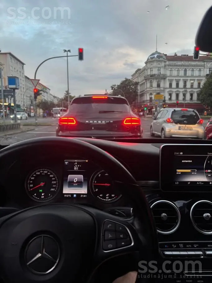 Mercedes-Benz C250 2014 photo 4