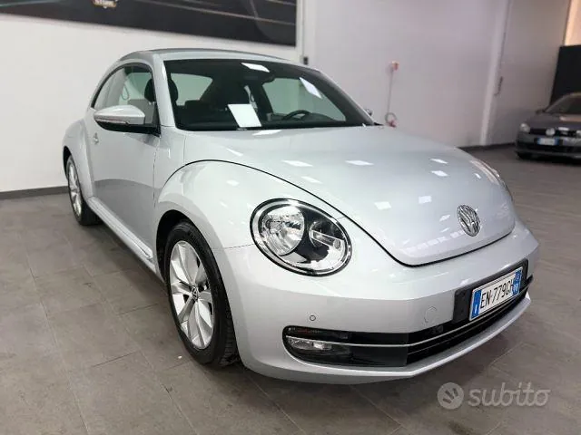 Volkswagen Maggiolino 2012 photo 3