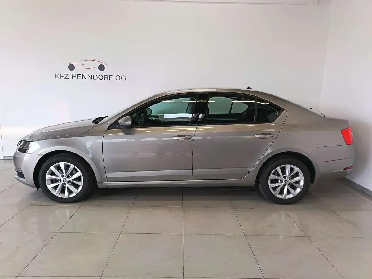 Skoda Octavia 2017 photo 3