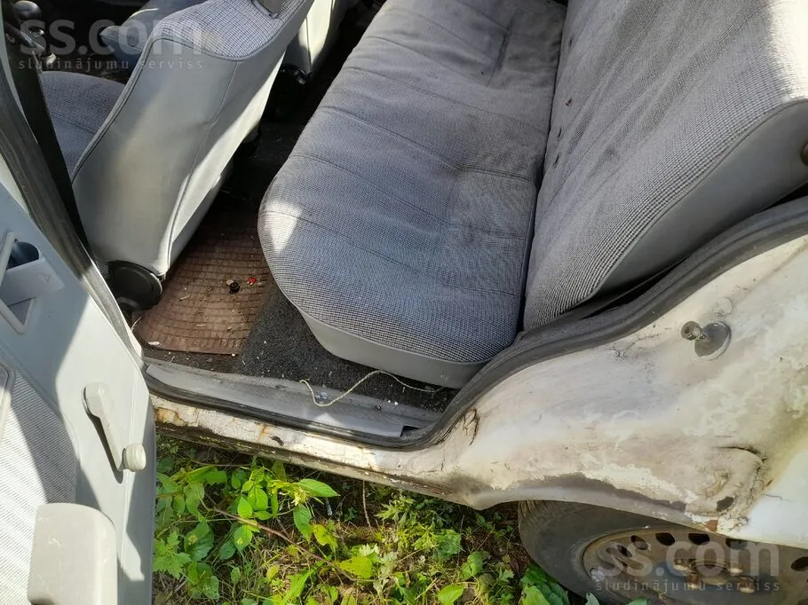Opel Kadet 1986 photo 5