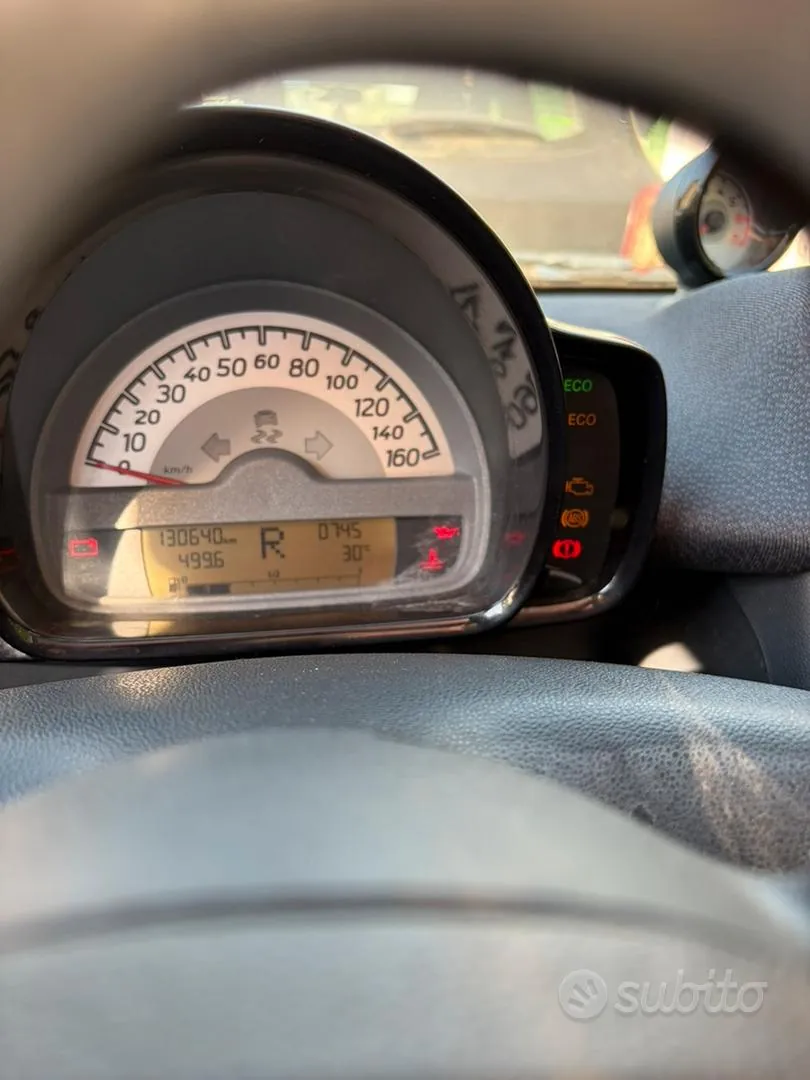 Smart Fortwo 2011 photo 5