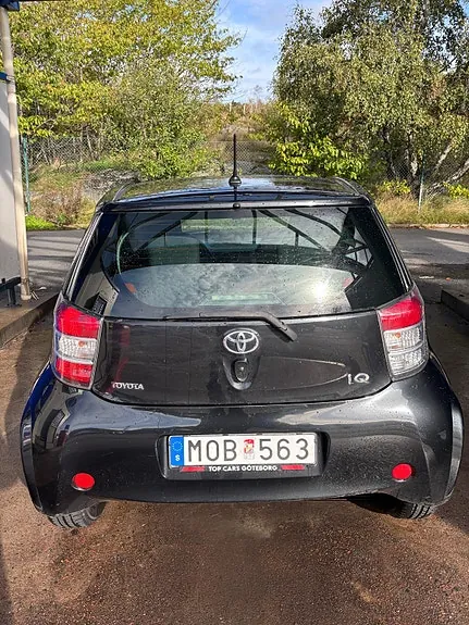 Toyota Iq 2009 photo 3