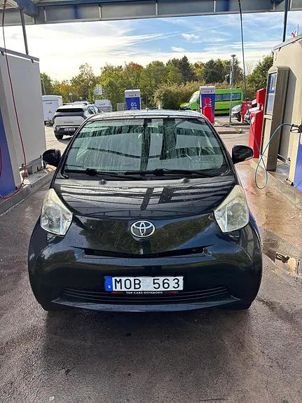 Toyota Iq