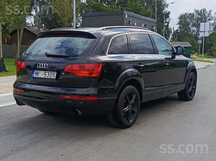 Audi Q7 2007 photo 4