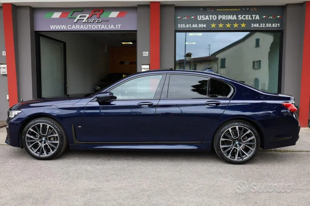 BMW 7 Series 2021 photo 2