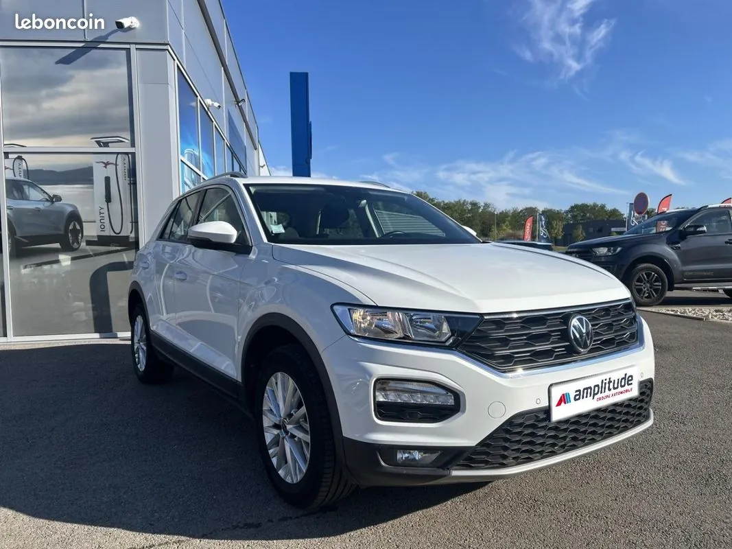 Volkswagen T-Roc 2021 photo 3