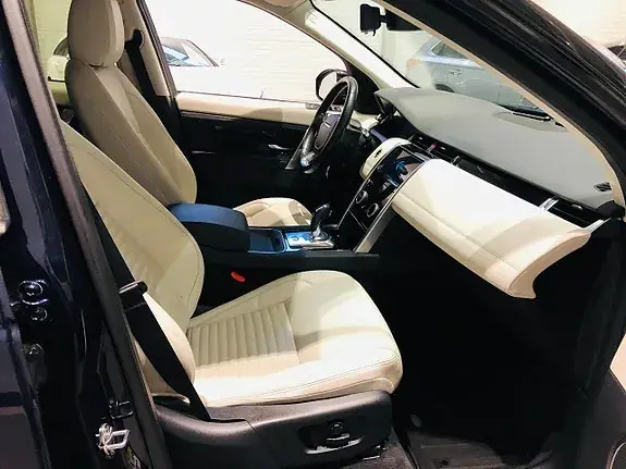 Land Rover Discovery Sport 2020 photo 5
