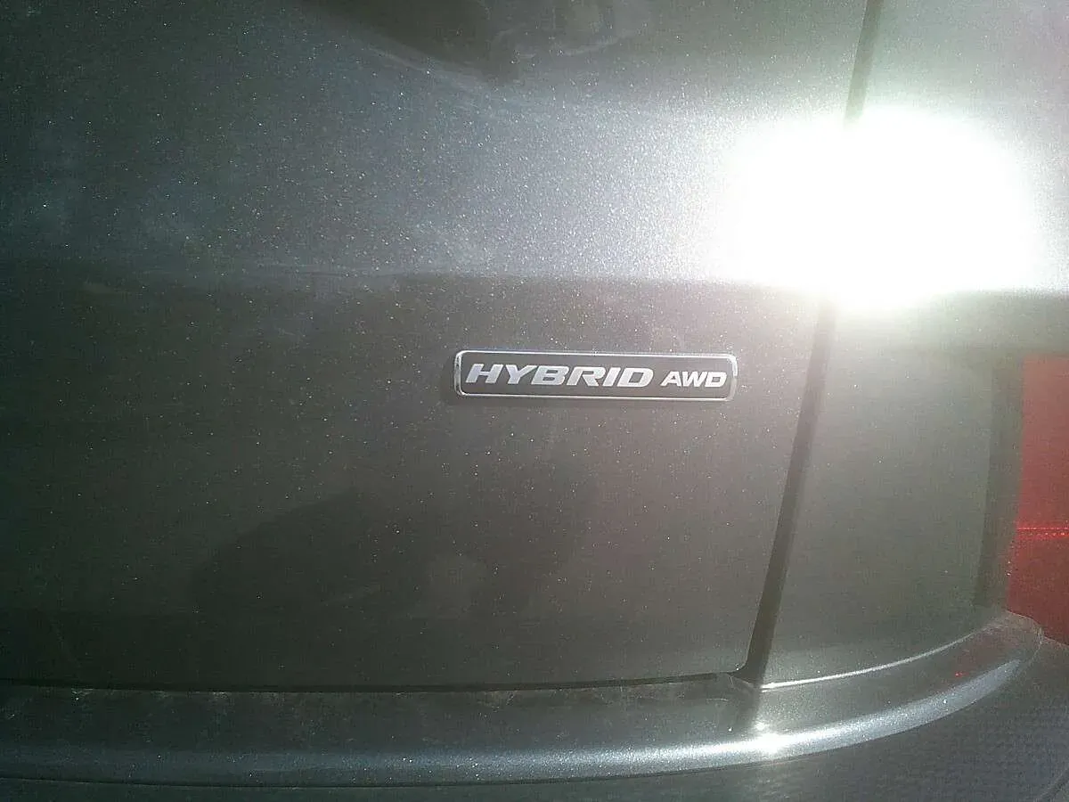 Ford Kuga 2024 photo 2