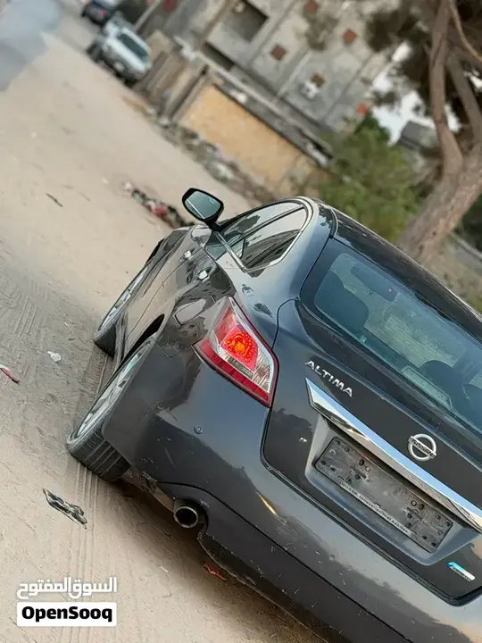 Nissan Altima 2015 photo 3