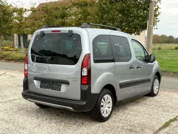 Peugeot Partner 2018 photo 2