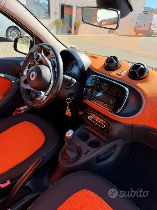 Smart Forfour 2015 photo 4