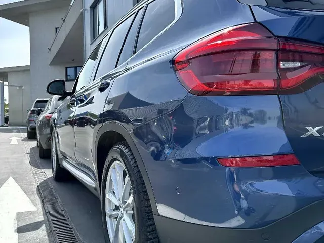 BMW X3 2019 photo 4