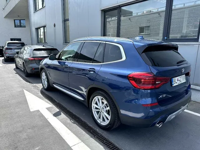 BMW X3 2019 photo 3