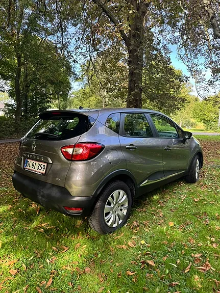 Renault Captur 2014 photo 2
