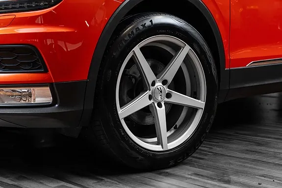 Volkswagen Tiguan 2017 photo 2