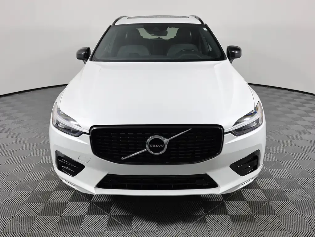 Volvo Xc60 2021 photo 2