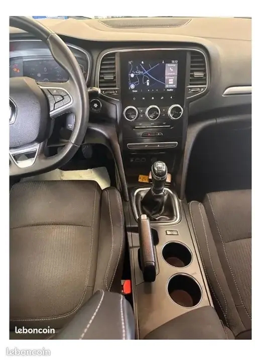 Renault Megane 2021 photo 2
