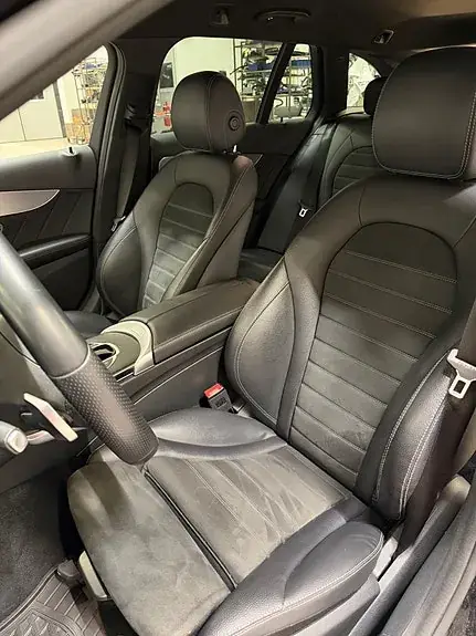 Mercedes-Benz C220 2020 photo 4