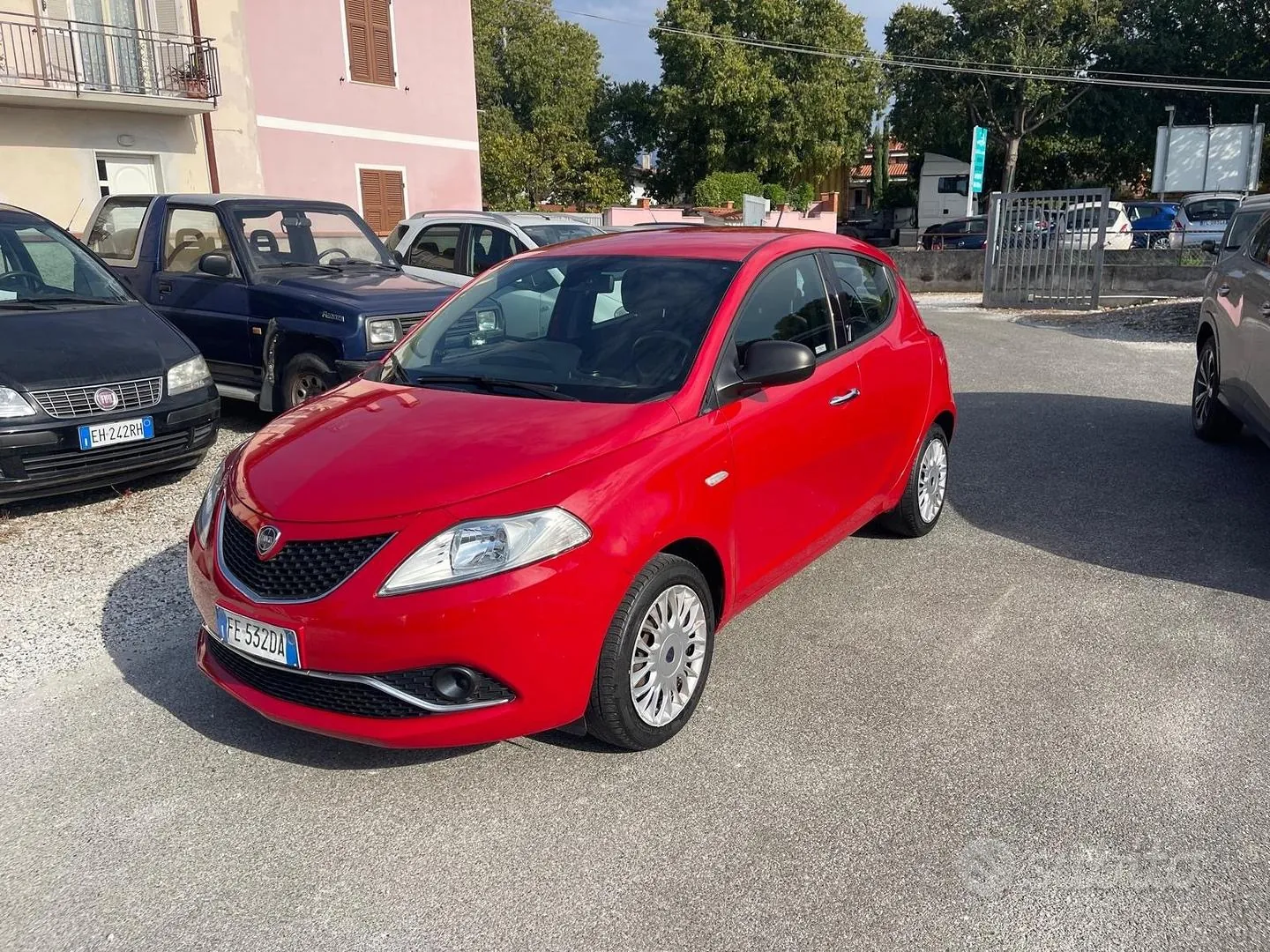 Lancia Ypsilon