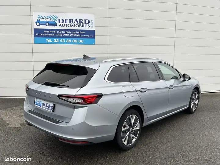 Skoda Superb 2025 photo 3