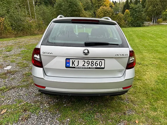 Skoda Octavia 2018 photo 4