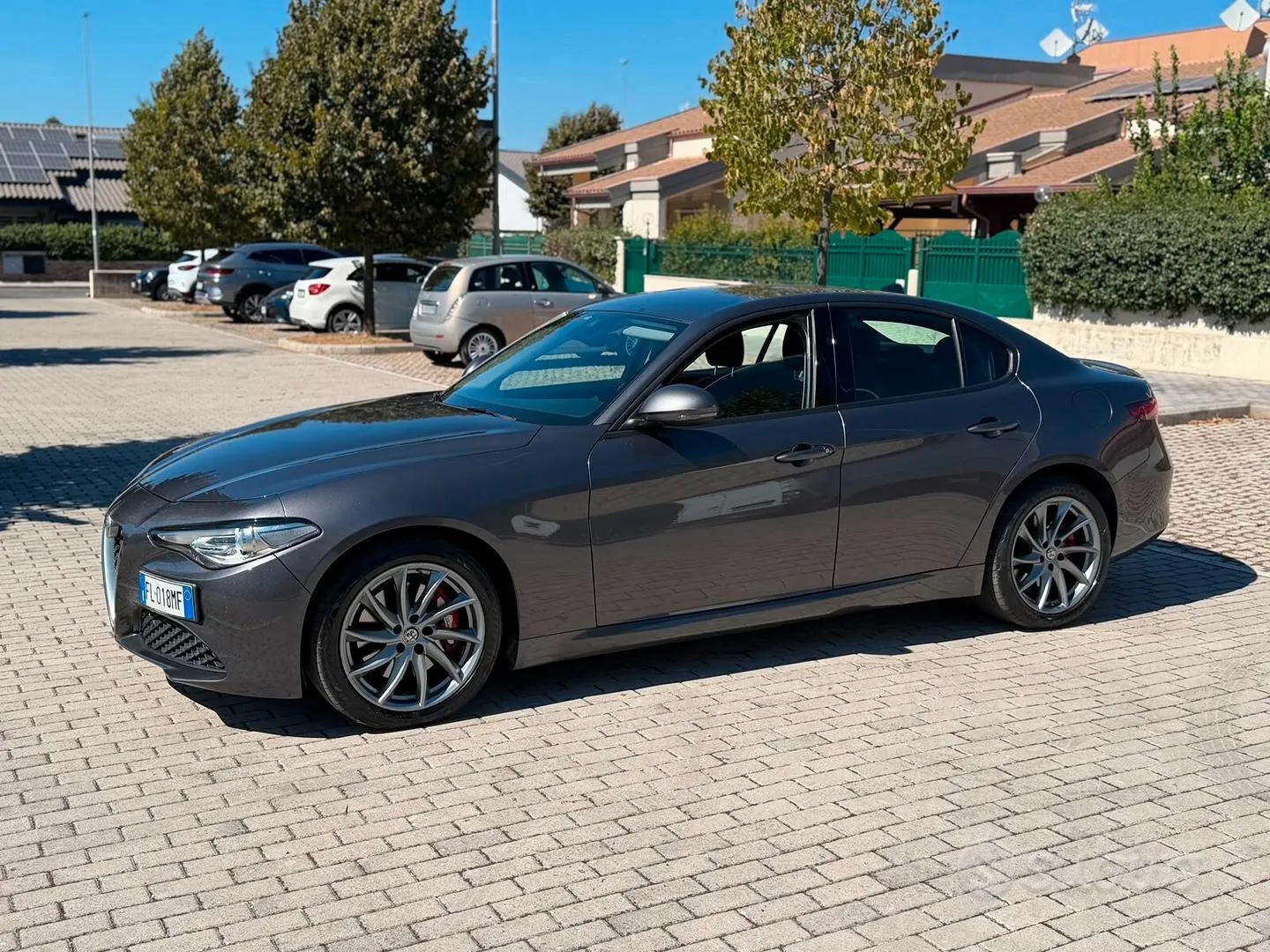 Alfa Romeo Giulia 2018 photo 2