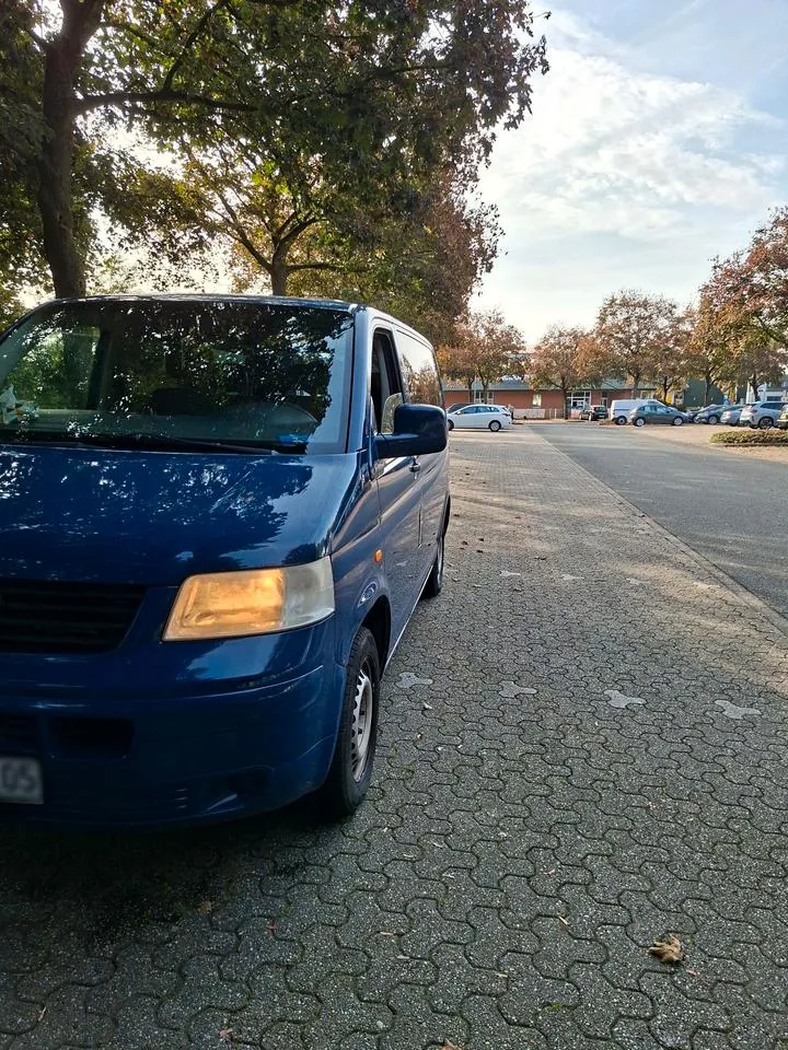 Volkswagen T5