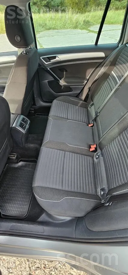 Volkswagen Golf 8 2014 photo 4