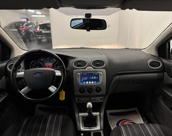 Ford Focus 2009 photo 5